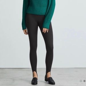 Everlane Stirrup Leggings - Size Medium